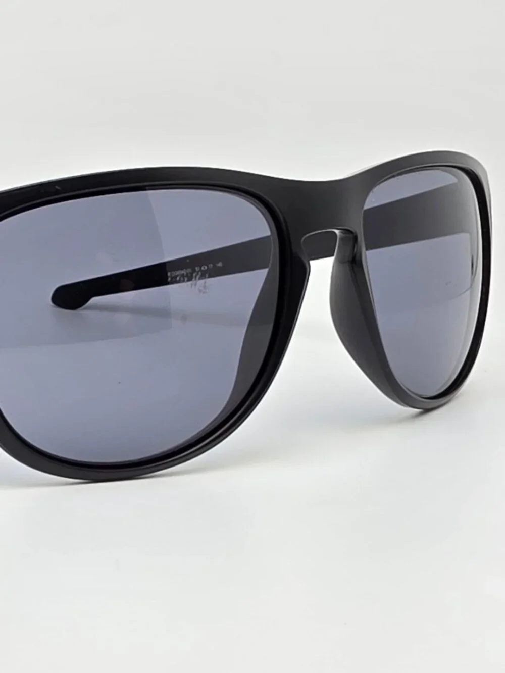 Oakley OO9342-01 Sliver R Matte Black Frame Grey Lens Sunglasses 57-17-140